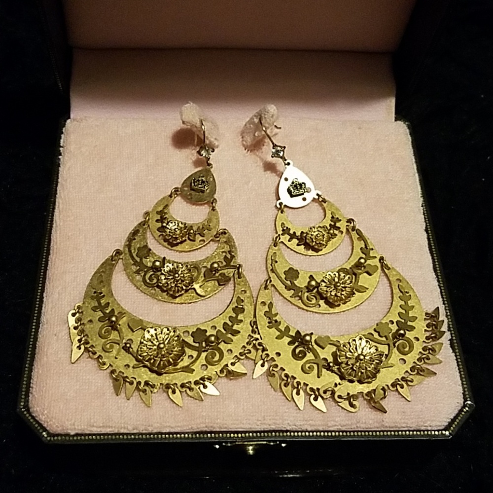 Juicy couture earrings